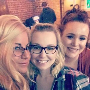 Meet your Posher, Courtney